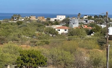 Terreno con una hermosa vista al mar de cortez