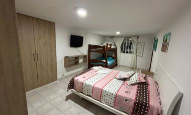 CASA CAMPESTRE EN ARRIENDO AMOBLADA/VIA MORELIA/PEREIRA