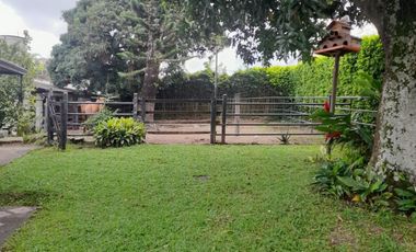 CASA CAMPESTRE EN ARRIENDO AMOBLADA/VIA MORELIA/PEREIRA