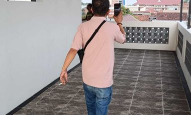 KOST EKLUSIVE KAMPUS UMS SURAKARTA