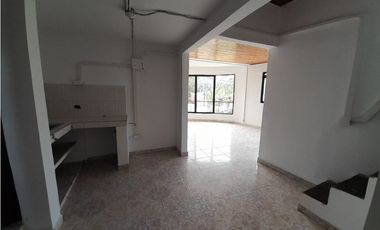 SE VENDE CASA CON VIVIENDAS INDEPENDIENTES EN CARTAGO