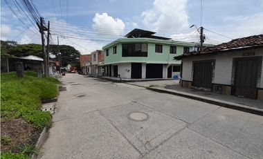 SE VENDE CASA CON VIVIENDAS INDEPENDIENTES EN CARTAGO