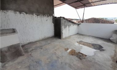 SE VENDE CASA CON VIVIENDAS INDEPENDIENTES EN CARTAGO