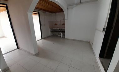 SE VENDE CASA CON VIVIENDAS INDEPENDIENTES EN CARTAGO