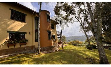 CASA FINCA EN ARRIENDO EL RETIRO ANTIOQUIA, SECTOR FIZEBAD.