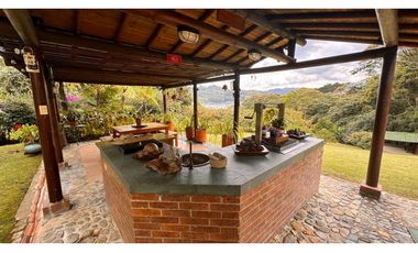 CASA FINCA EN ARRIENDO EL RETIRO ANTIOQUIA, SECTOR FIZEBAD.