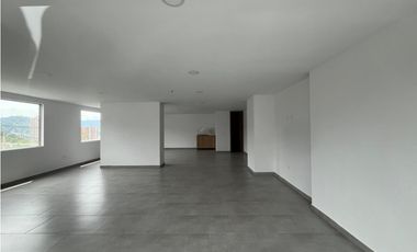 Local en Venta en La Estrella, sector Los Horizontes