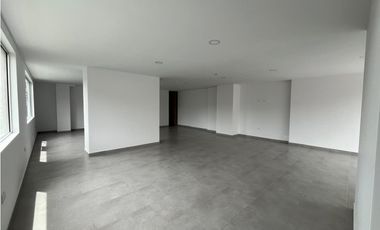 Local en Venta en La Estrella, sector Los Horizontes