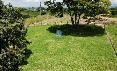 Lote en venta en el Edén Alcalá Valle