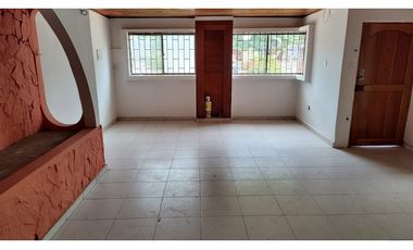 SE VENDE CASA EN BARRIO 6 DE MARZO ZONA SUR DE MONTERIA
