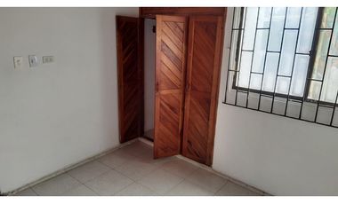 SE VENDE CASA EN BARRIO 6 DE MARZO ZONA SUR DE MONTERIA