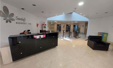 Renta de Oficina en Centro Comercial Santa Fe, Bogotá