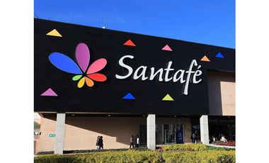Renta de Oficina en Centro Comercial Santa Fe, Bogotá
