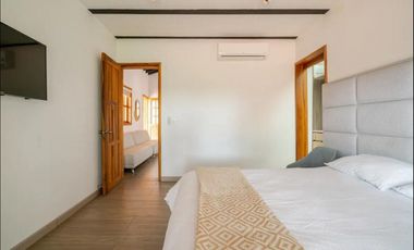 Se vende hermosa casa campestre ,en cerritos vía la Virgina.