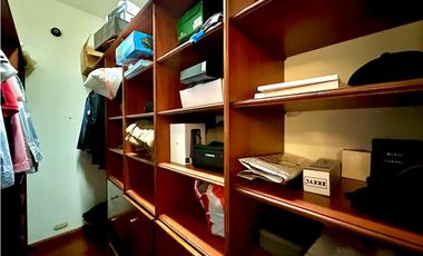 Casa para la venta en altos del Poblado