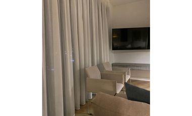 Casa en Renta Lomas I Amueblada Cochera Techada Estudio