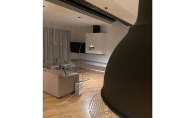 Casa en Renta Lomas I Amueblada Cochera Techada Estudio