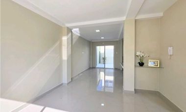 Venta de casa a estrenar en Manta aplica a MITI MITI