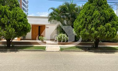 CASA EN ARRIENDO PARA USO COMERCIAL |9306