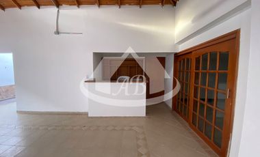 CASA EN VENTA BARRIO COSTA DE ORO |9315