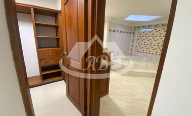 CASA EN VENTA BARRIO COSTA DE ORO |9315