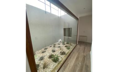 CASA EN VENTA EN COSTA ESMERALDA - ECUESTRE 139