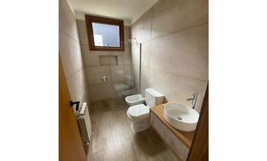 CASA EN VENTA EN COSTA ESMERALDA - ECUESTRE 139