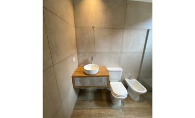 CASA EN VENTA EN COSTA ESMERALDA - ECUESTRE 139