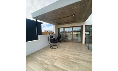 CASA EN VENTA EN COSTA ESMERALDA - ECUESTRE 139