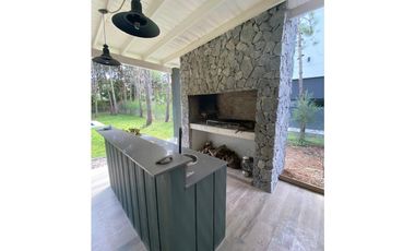 CASA EN VENTA EN COSTA ESMERALDA - MARITIMO IV 37