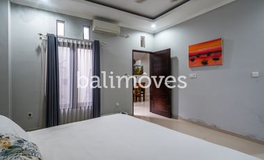 For Sale Rumah Dua Lantai Tiga Kamar Tidur Di Kesiman