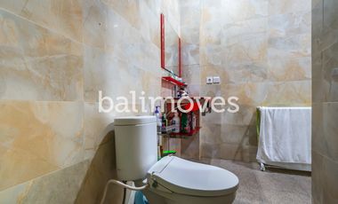 For Sale Rumah Dua Lantai Tiga Kamar Tidur Di Kesiman