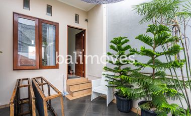 For Sale Rumah Dua Lantai Tiga Kamar Tidur Di Kesiman