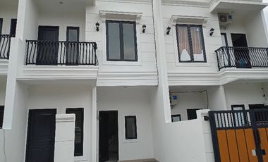 Rumah Dijual Dekat TOL/MRT Lebak Bulus  di Cluster Cirendeu,