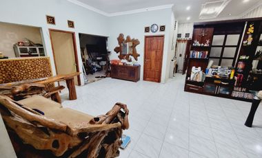 Bu Rumah Murah Nyaman Luas Kadipiro Solo