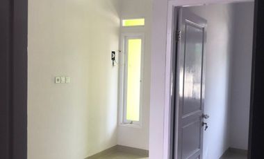 Rumah Mezanin meruya jakarta barat