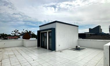 Rumah modern industrial dalam cluster kebagusan TB Simatupang