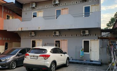RUMAH TINGGAL + 2 BANGUNAN KOS DI TODOPOLI
