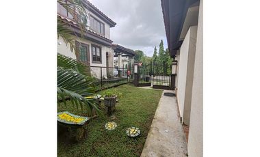 LAS CUMBRES / MIRADOR DEL LAGO / 420M / DUPLEX / 3 HABITACIONES JC