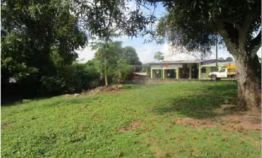 LA CHORRERA / BARRIO COLON / 280M / 4 HABITACION / VIA PRINCIPAL