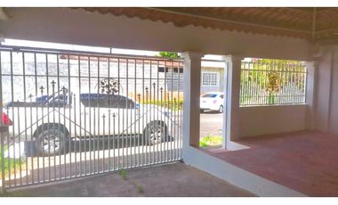 Venta de Casa en Urbanización Colinas de Pacora - Pacora