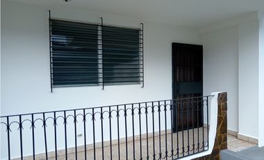 RIO ABAJO / CASA DUPLEX / 800M / 6 HABITACION/ 3 APARTAMENTOS