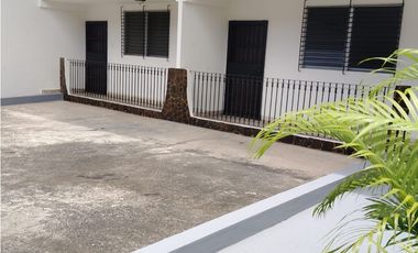 RIO ABAJO / CASA DUPLEX / 800M / 6 HABITACION/ 3 APARTAMENTOS