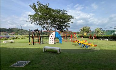 VENTA DE CASA 4 HABITACIONES EN PANAMA PACIFICO - RIVER VALLEY