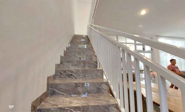 RUMAH MEWAH 2 LANTAI PRIVATE FULL FURNISHED DI MAGUWOHARJO