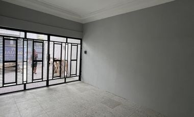 Rumah solo sumber exit tol colomadu pak Jokowi