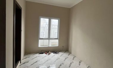 Rumah solo sumber exit tol colomadu pak Jokowi