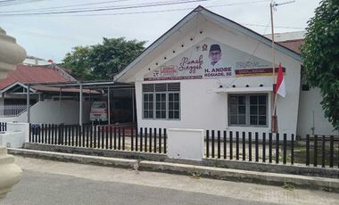 Dijual Rumah di kawasan strategis di kota Padang