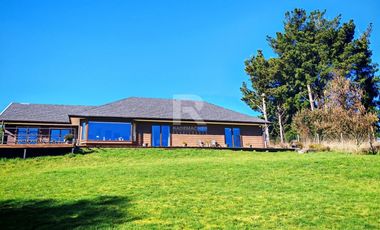 CASA EN VENTA EN CONDOMINIO SANTA ROSA, BRAUNAU