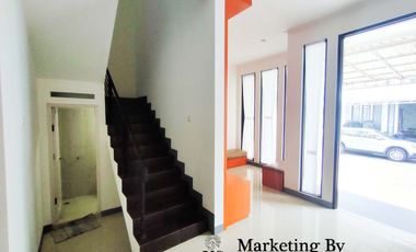 TownHouse di perumahanbelakang mall PTC jalan R Sukamto Palembang